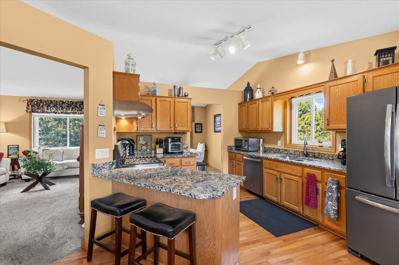 7281 Terra Ct, Lino Lakes, MN 55014
