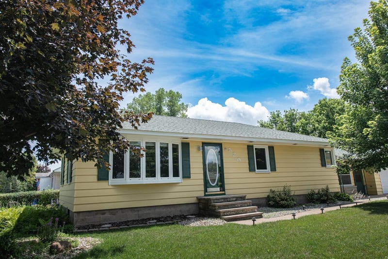 520 39th Ave, Winona, MN 55987