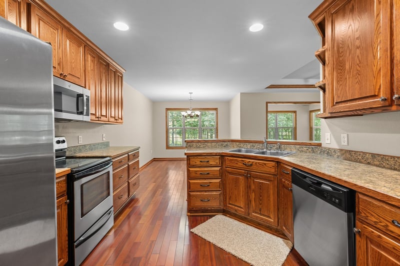 14425 Grand Oaks Dr, Baxter, MN 56425