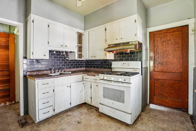 1615 7th St E, Saint Paul, MN 55106
