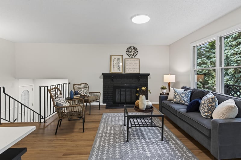 7748 Cayenne Pz W, Woodbury, MN 55125