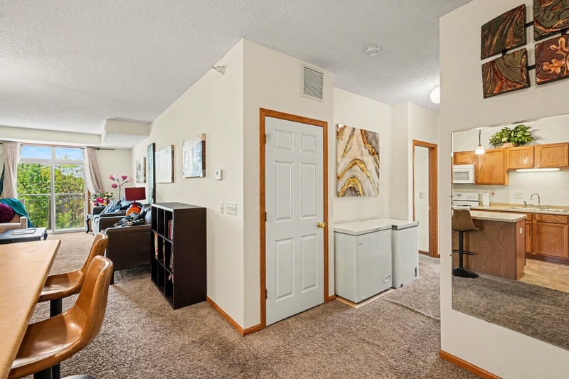 1776 Maryland Ave E #201, Saint Paul, MN 55106