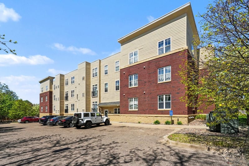 1776 Maryland Ave E #201, Saint Paul, MN 55106
