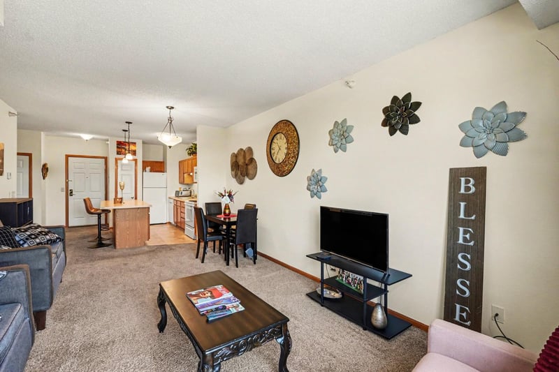 1776 Maryland Ave E #201, Saint Paul, MN 55106