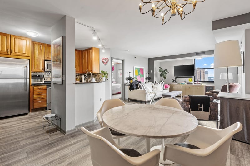 401 S 1st St #1702, Minneapolis, MN 55401