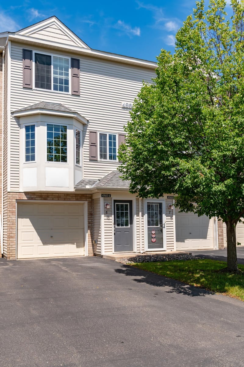 4960 Emmit Dr N #6, Hugo, MN 55038