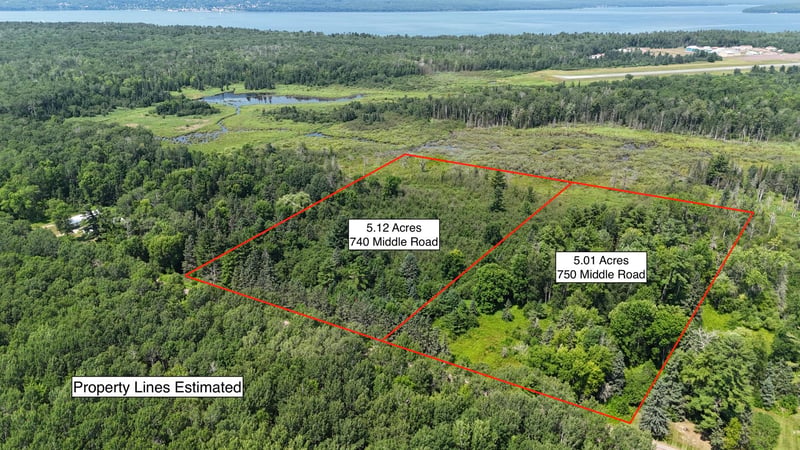 740 Middle Rd, La Pointe, WI 54850