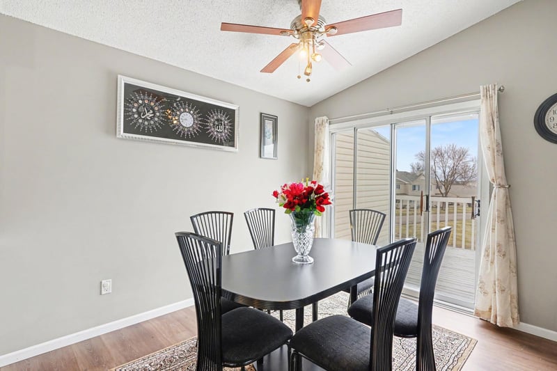 15865 Griffon Pa, Apple Valley, MN 55124