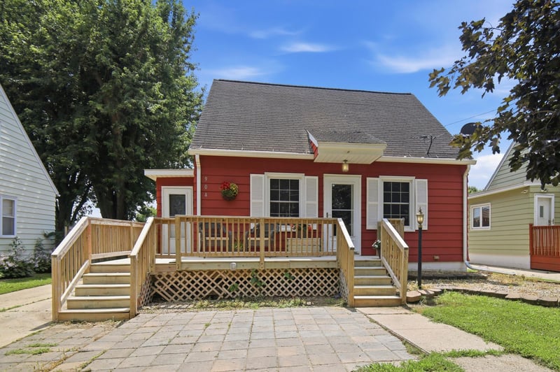 904 14th Ave SE, Austin, MN 55912