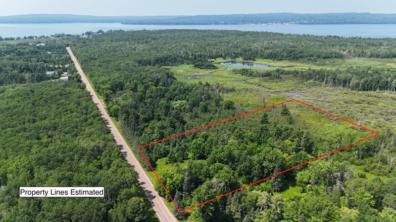 750 Middle Rd, La Pointe, WI 54850