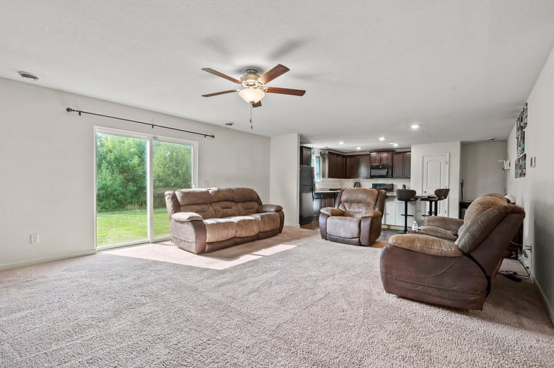 19106 Engle Wood Dr, Big Lake, MN 55309