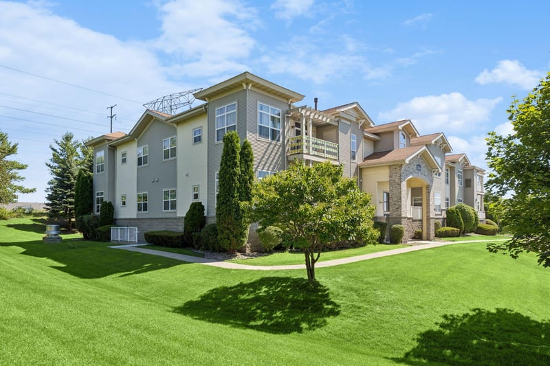 1244 County Road D E #102, Maplewood, MN 55109