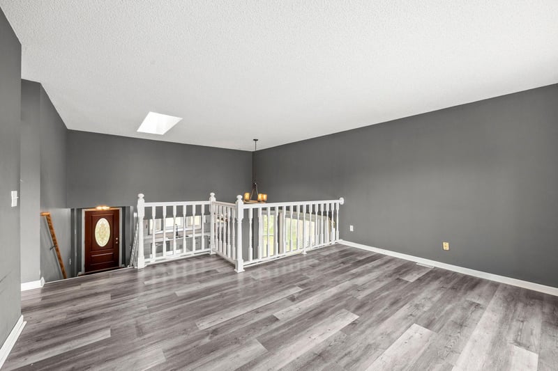 707 69th Ave N, Brooklyn Center, MN 55430