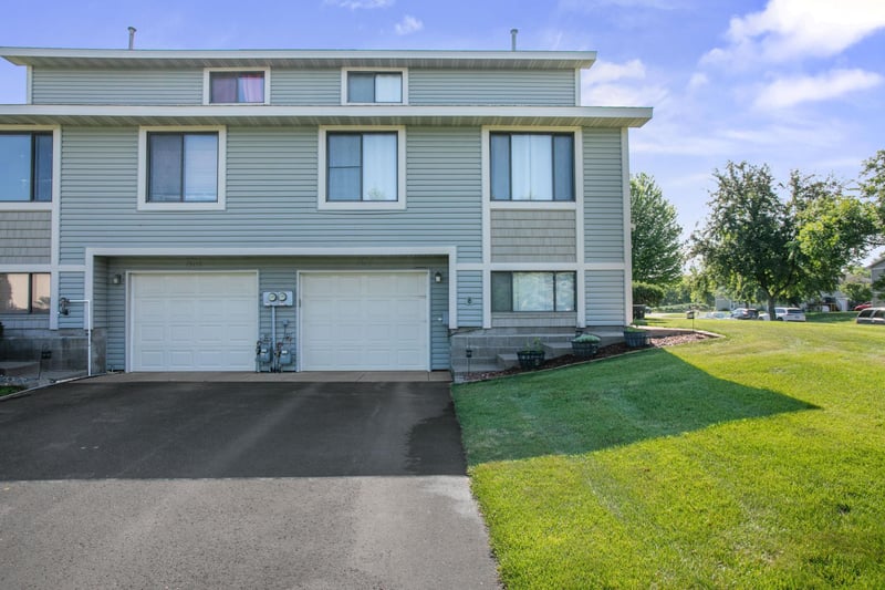 1501 127th Ln NE, Blaine, MN 55449