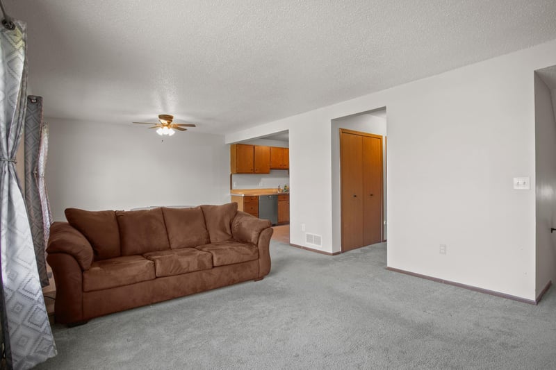 1501 127th Ln NE, Blaine, MN 55449