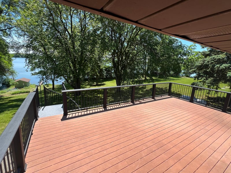 17073 235th Ct, Hutchinson, MN 55350