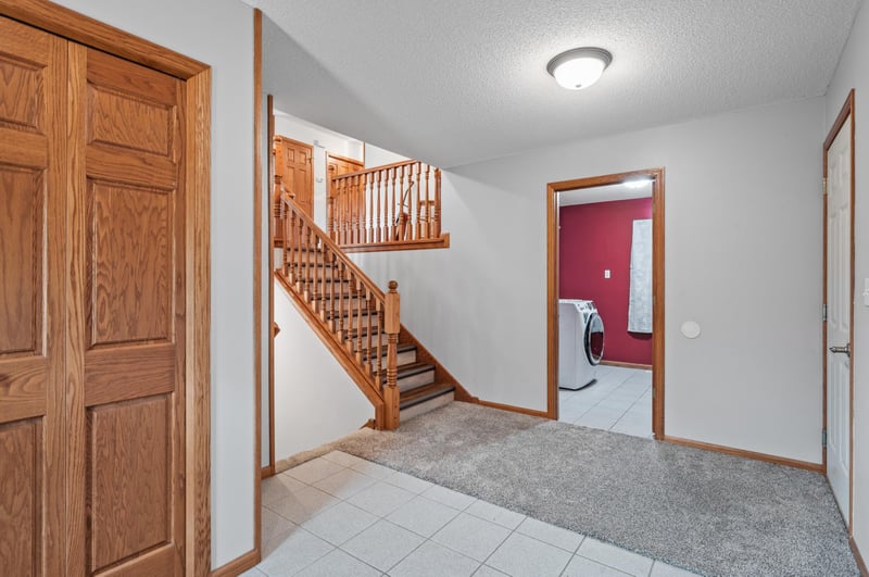 9955 Hall Ave NE, Monticello, MN 55362
