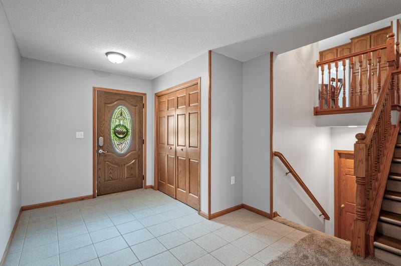 9955 Hall Ave NE, Monticello, MN 55362
