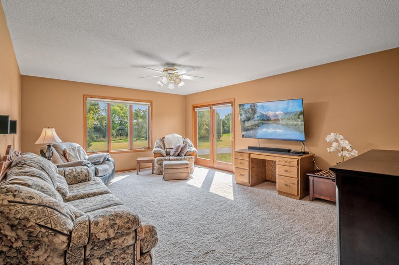 9955 Hall Ave NE, Monticello, MN 55362