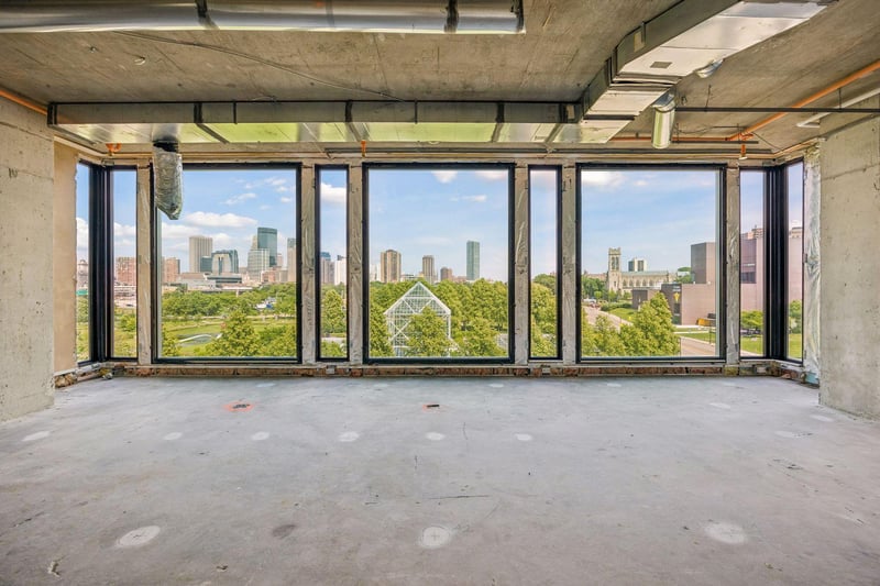 301 Kenwood Pw #600, Minneapolis, MN 55403