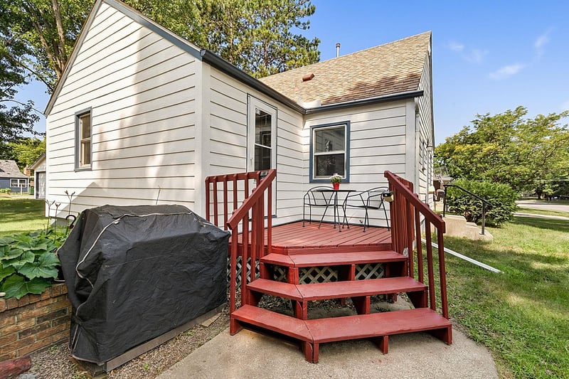 513 6th Ave N, Sauk Rapids, MN 56379