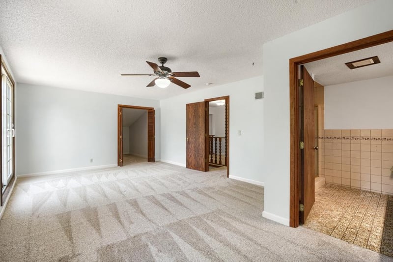 9200 Harkness Ave S, Cottage Grove, MN 55016