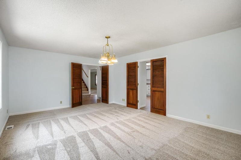 9200 Harkness Ave S, Cottage Grove, MN 55016