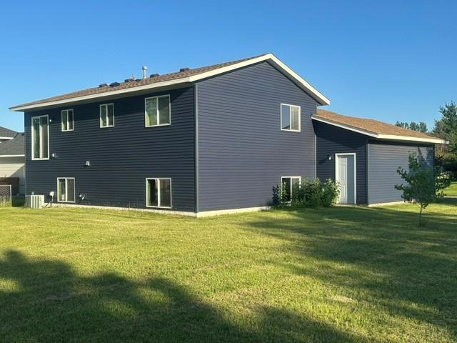 9440 Oriole Ln, Monticello, MN 55362