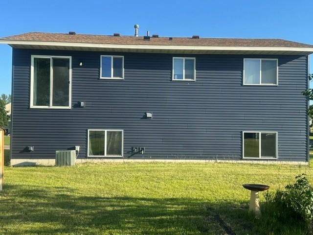 9440 Oriole Ln, Monticello, MN 55362