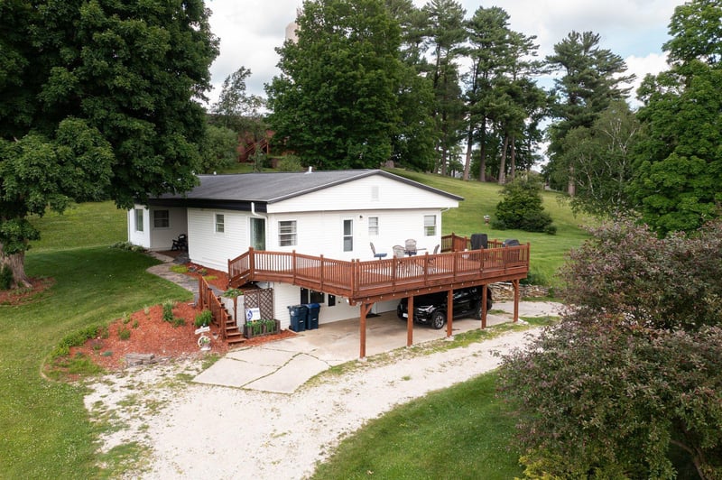 202 Ridgeview Ln S, Lanesboro, MN 55949