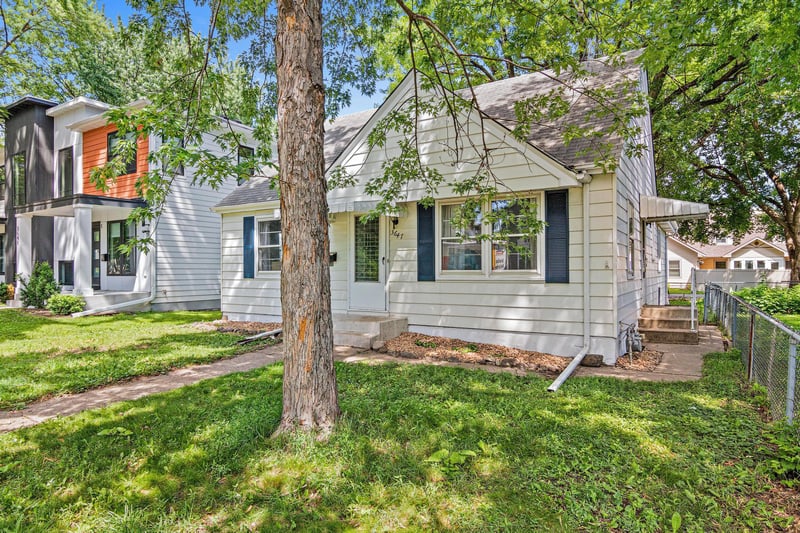3647 28th Ave S, Minneapolis, MN 55406