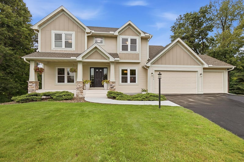 7276 Hidden Valley Ter S, Cottage Grove, MN 55016