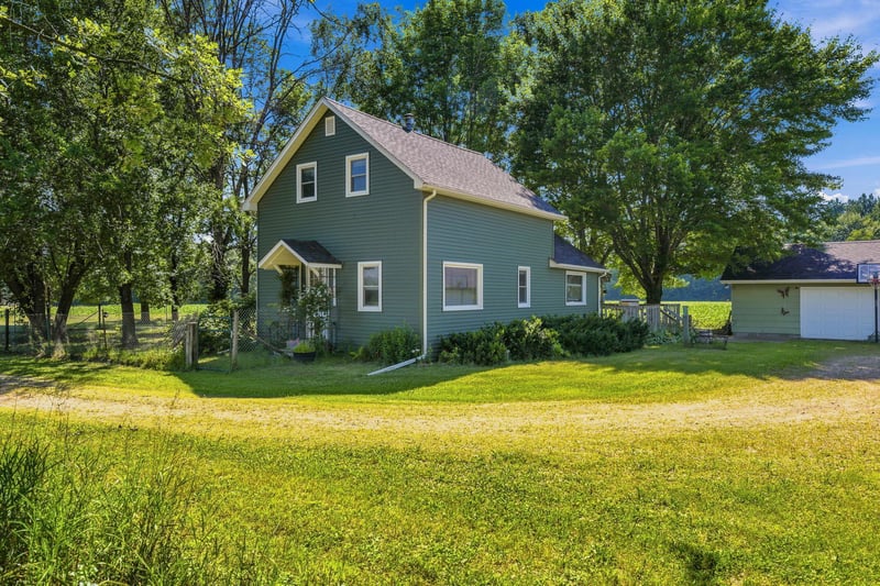 E3993 550th Ave, Menomonie, WI 54751