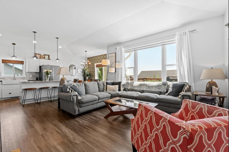893 Towne Dr NE, Byron, MN 55920