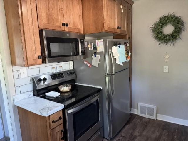 800 N Marshall Ave, Litchfield, MN 55355