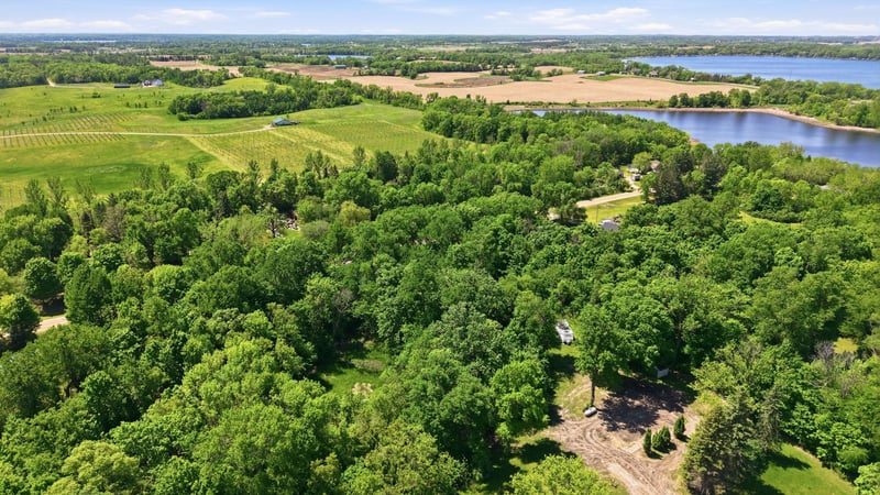 6947 Highland Cir NW, Alexandria, MN 56308