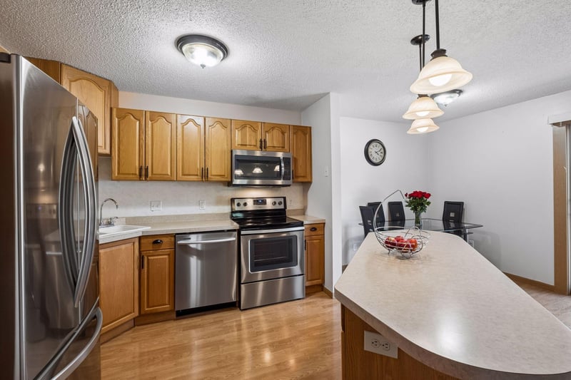 6613 162nd Ct #323, Rosemount, MN 55068