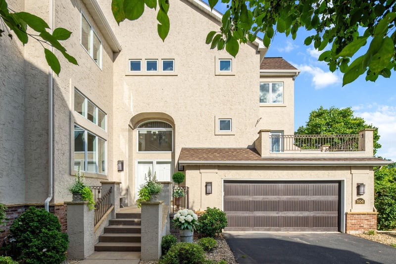 506 River St, Minneapolis, MN 55401