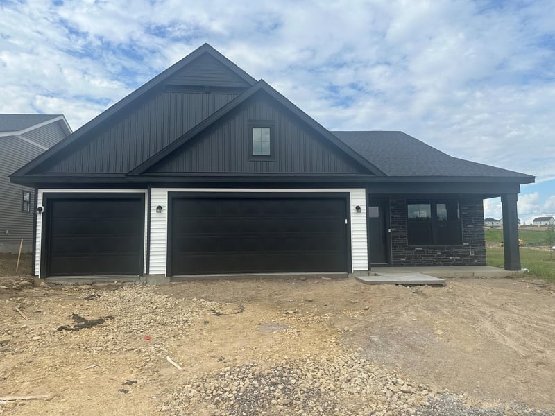 8852 63rd St S, Cottage Grove, MN 55016