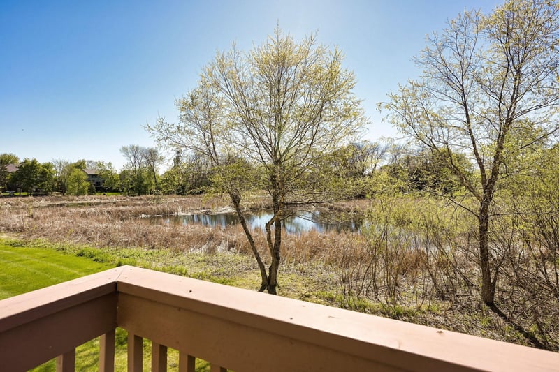 8960 Comstock Ln N, Maple Grove, MN 55311