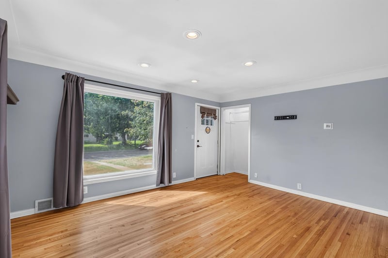 4928 Abbott Ave N, Brooklyn Center, MN 55429