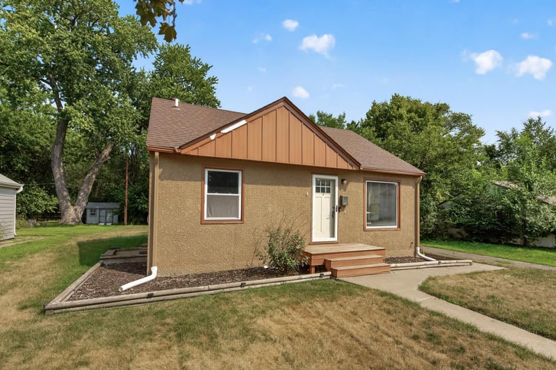 4928 Abbott Ave N, Brooklyn Center, MN 55429