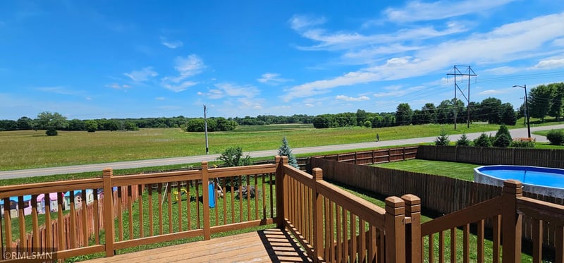 9318 Golden Pond Ln N, Monticello, MN 55362