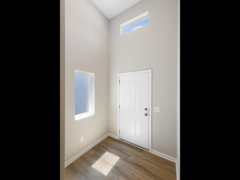 25868 Emerson Ct, Wyoming, MN 55092