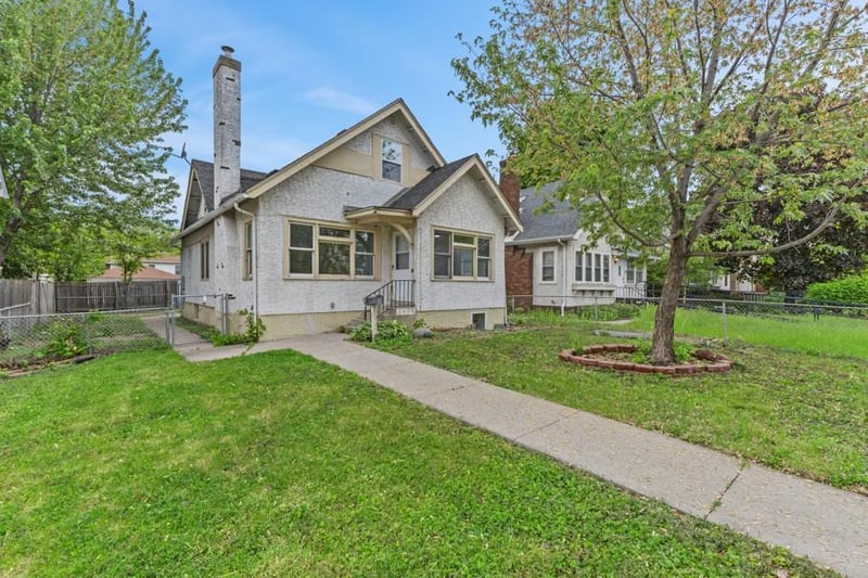 2915 Logan Ave N, Minneapolis, MN 55411