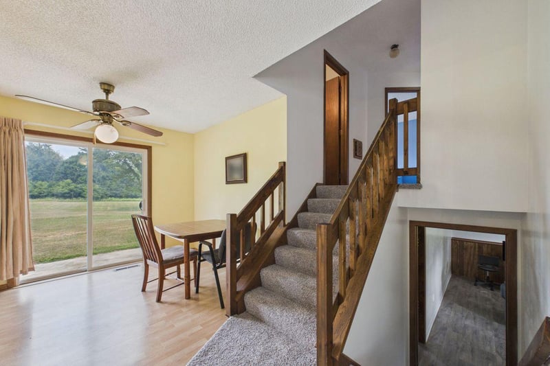 16112 Kettle River Blvd NE, Columbus, MN 55025