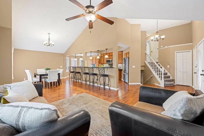 2535 Sylvan St, Little Canada, MN 55117