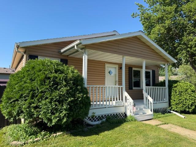 1855 S Village Dr SE, Rochester, MN 55904