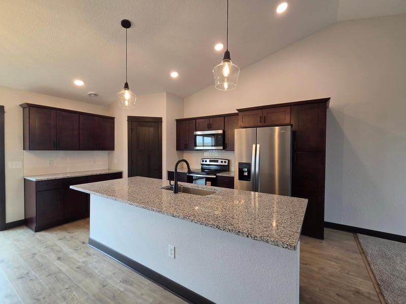 1110 Cullen St, Saint Peter, MN 56082