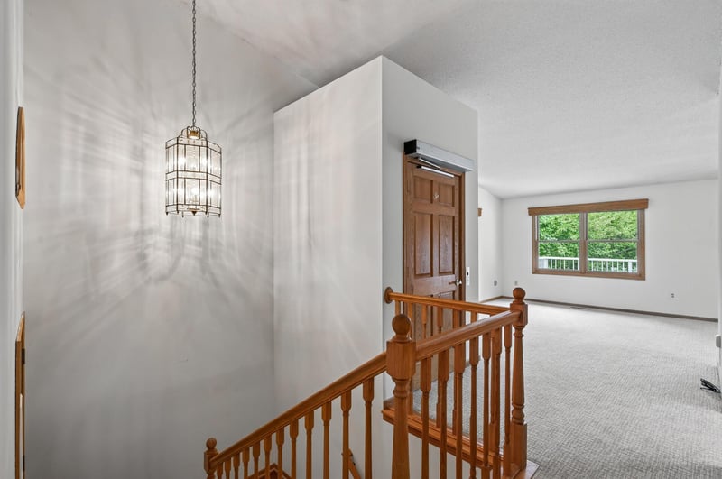 4238 Boulder Ridge Point, Eagan, MN 55122
